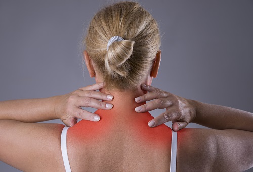 Боли в мышцах спины из-за невралгии