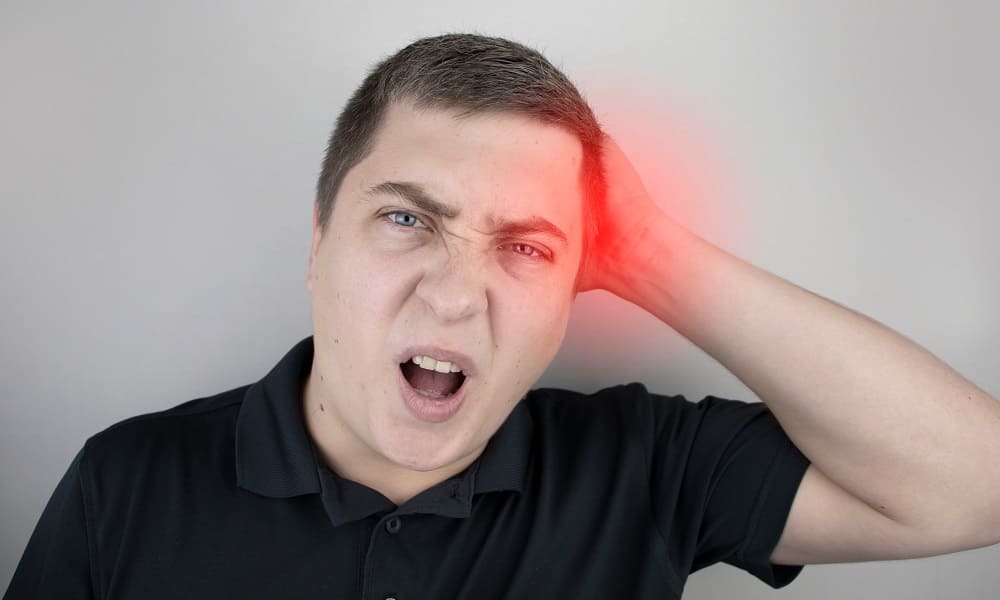 Головная боль при шейном остеохондрозе, описание симптомов