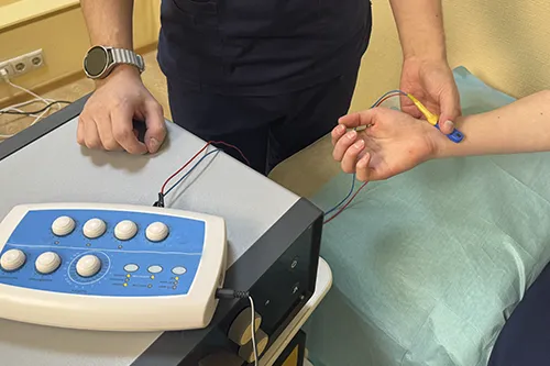 Физиотерапевтические методики и как убрать спастику при ДЦП